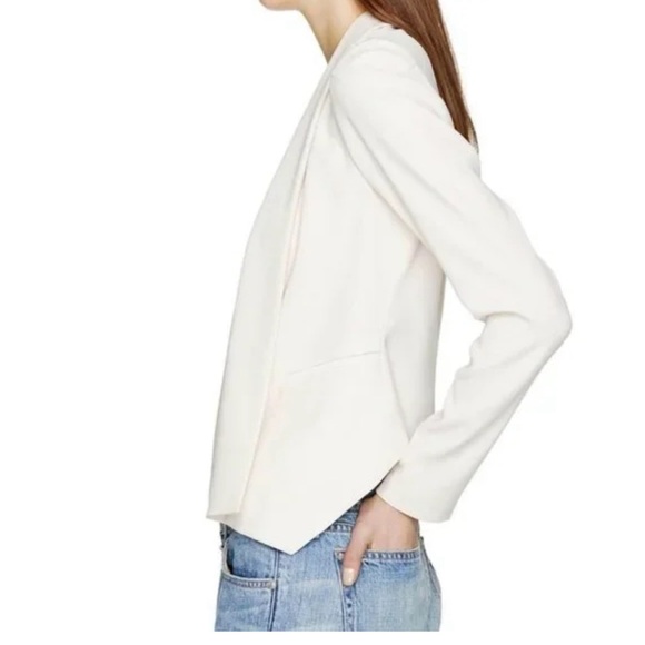 Ivory/Cream Dominik Aritzia Babaton blazer size 6 - Picture 2 of 8